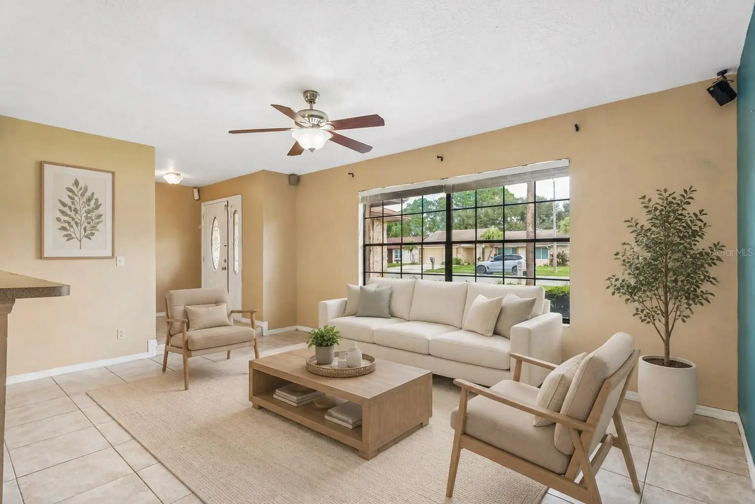 2402 Woodway Drive, FL