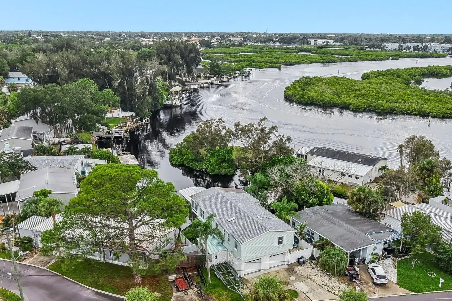 507 River View Lane, FL