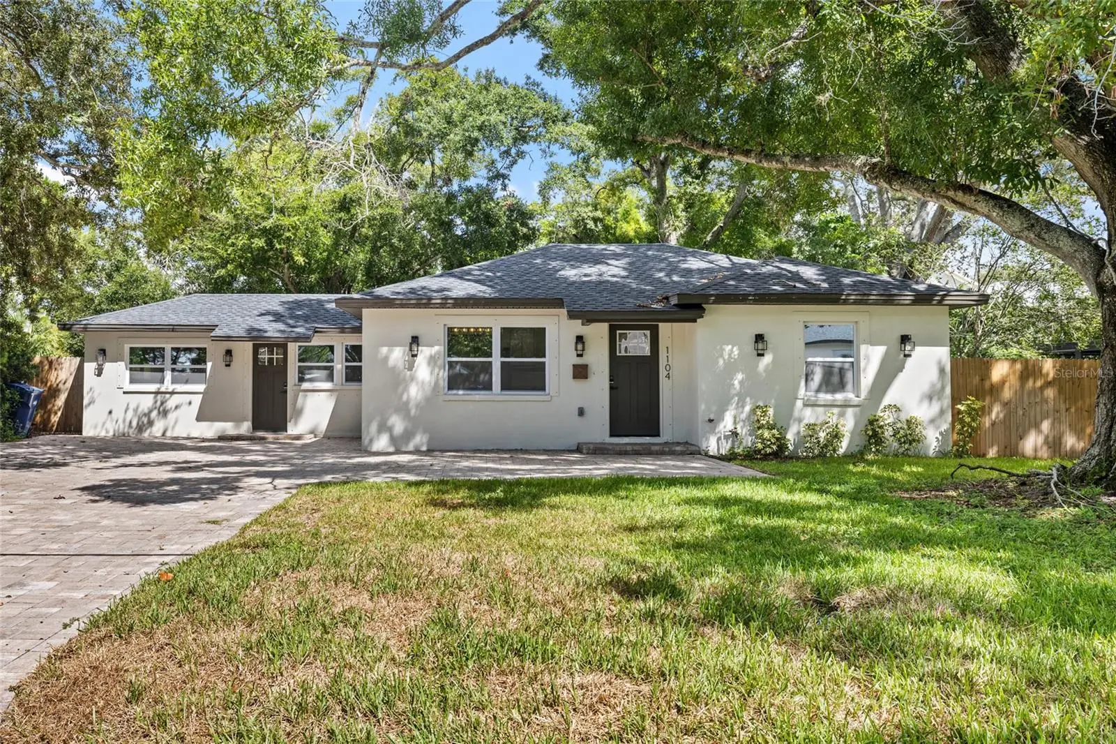 1104 Lois Avenue, FL