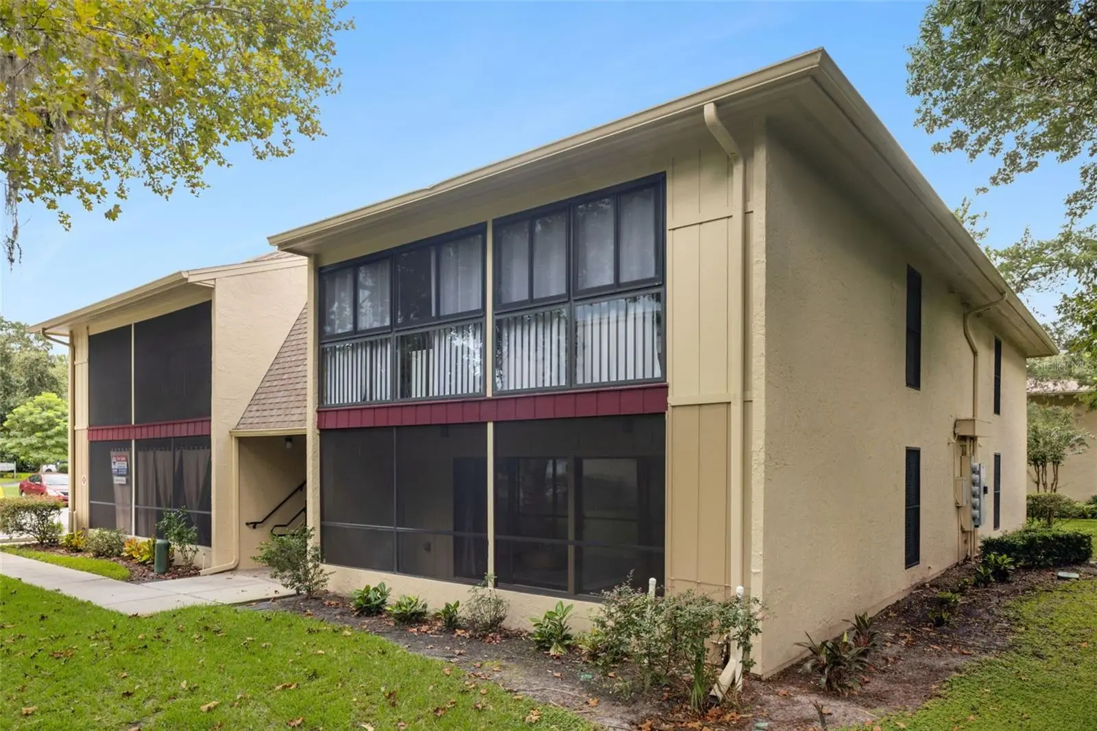 220 Moree Loop, FL