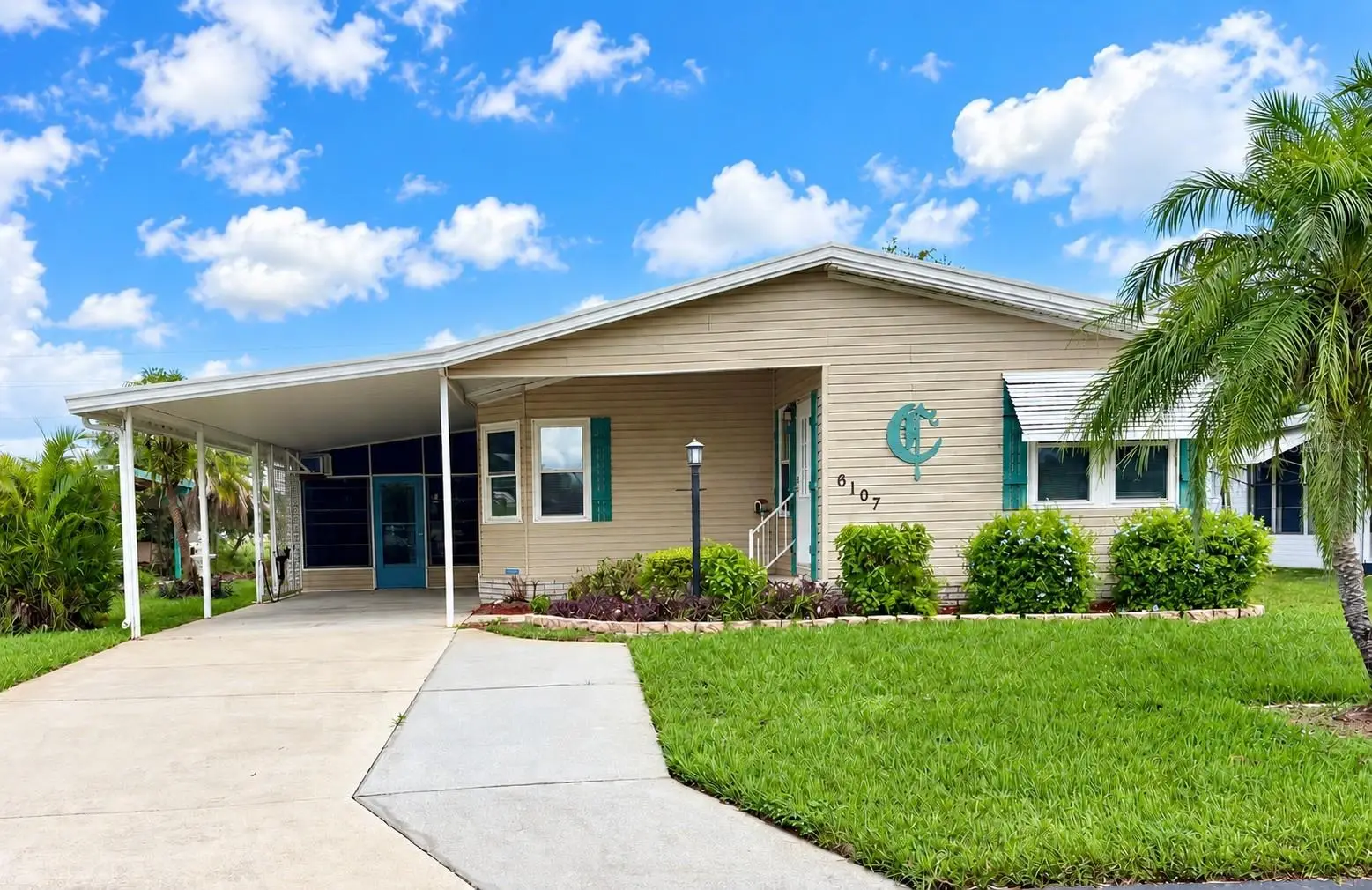 6107 Grand Oaks Drive, FL