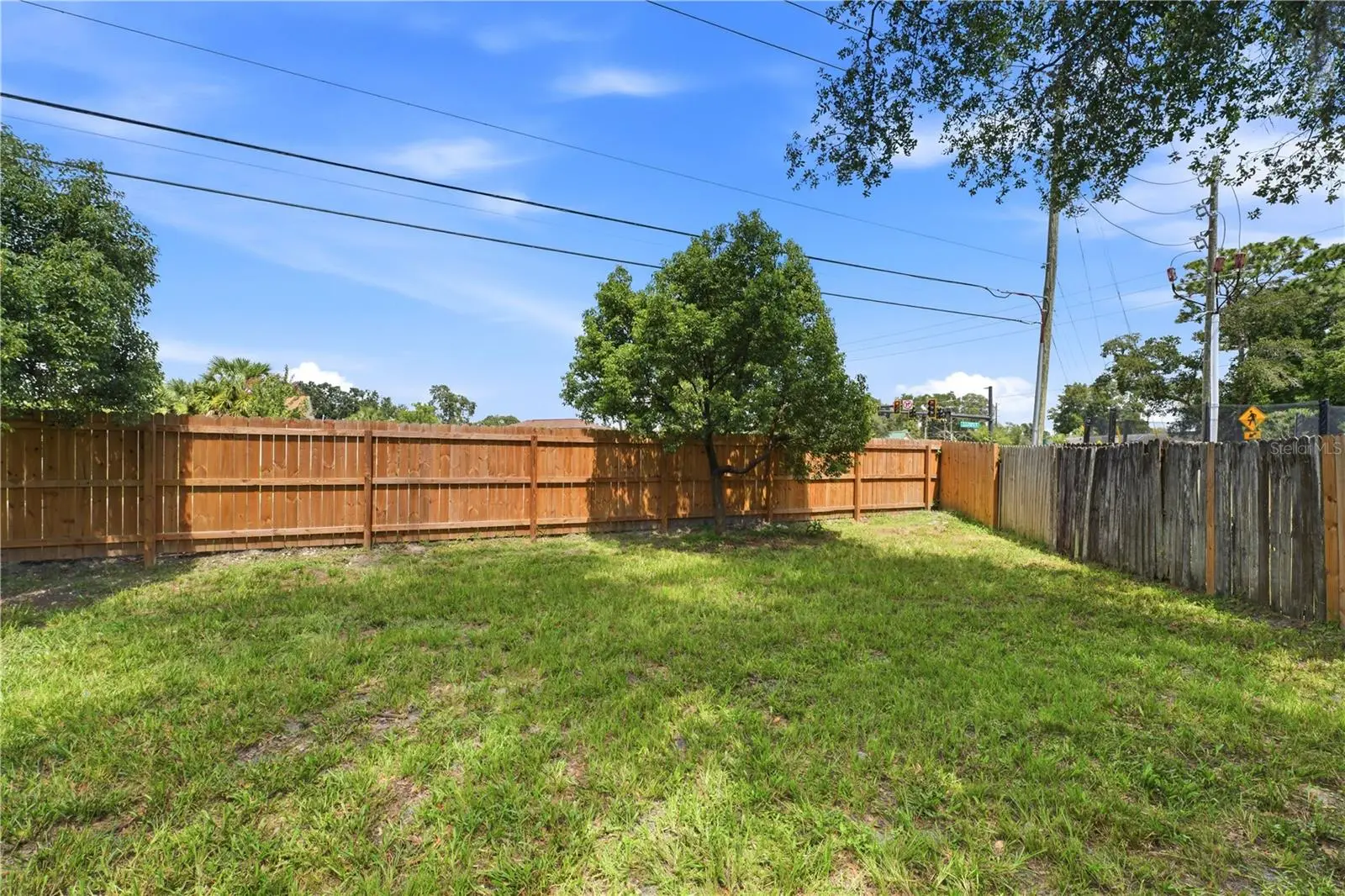 1050 Huntington Court, FL