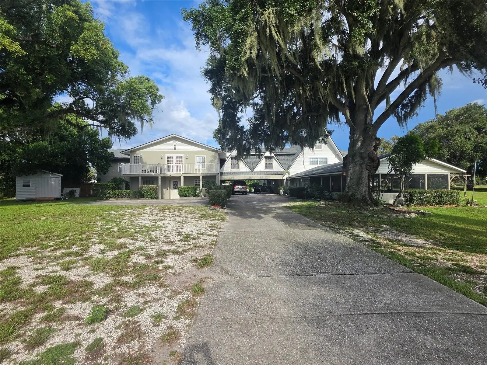 201 Lake Bonny Drive, FL