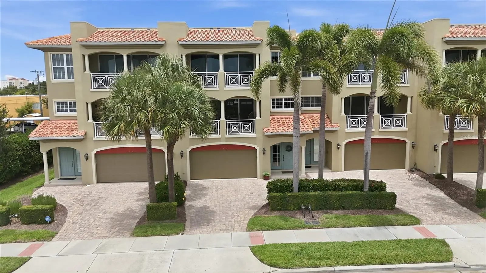 712 Granada Avenue, FL