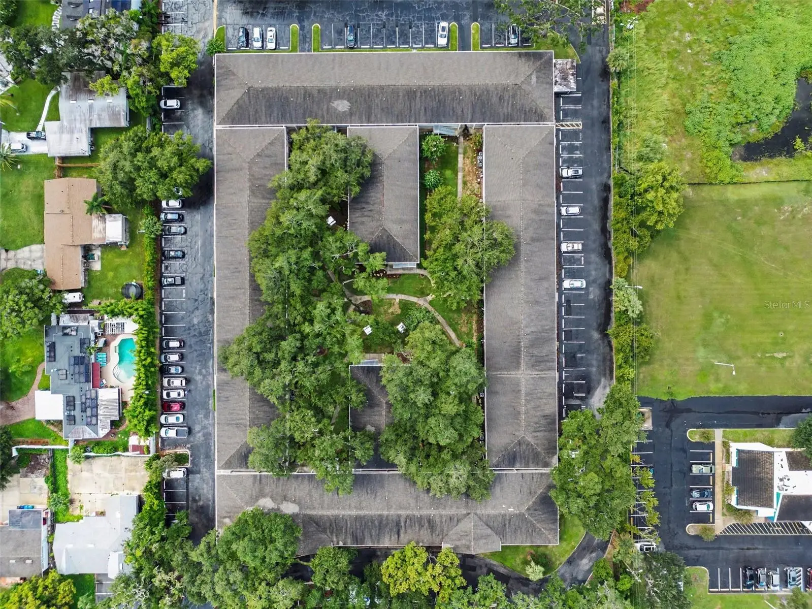 2500 Lee Road, FL
