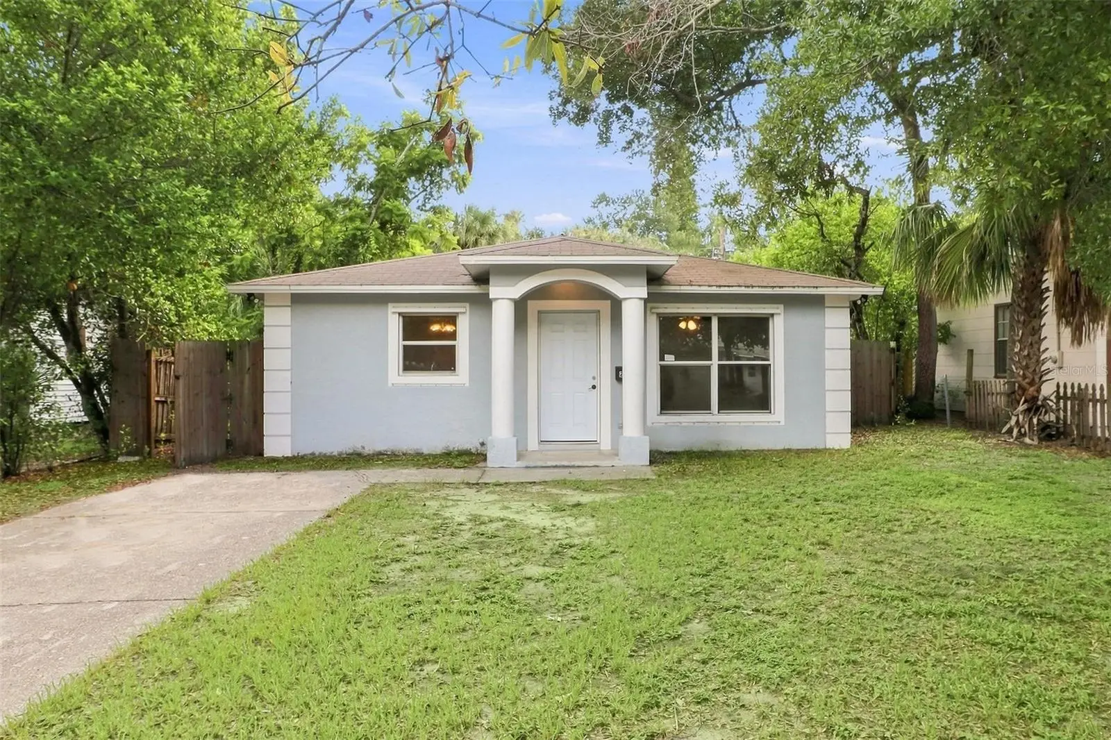 2324 Oakdale Street, FL