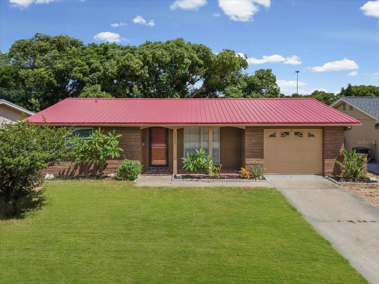 6805 Altavista Street, FL