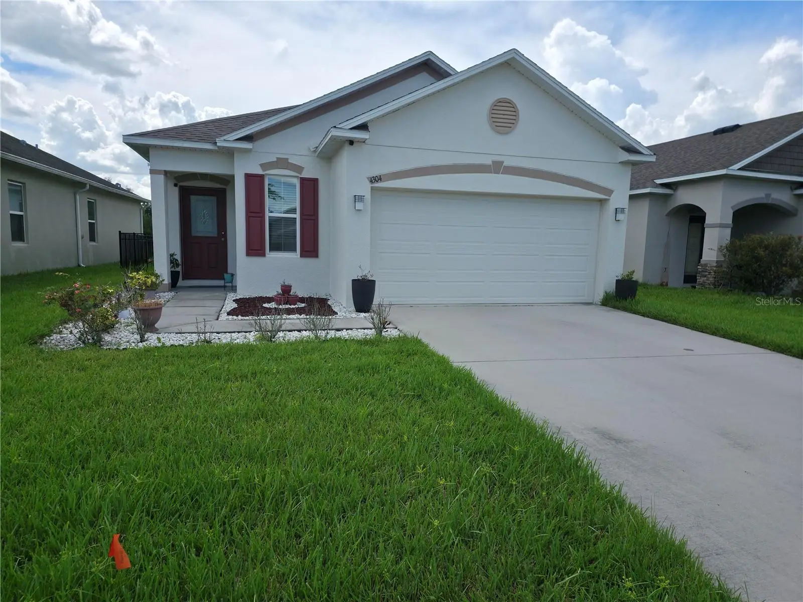 4304 Desert Rose Avenue, FL