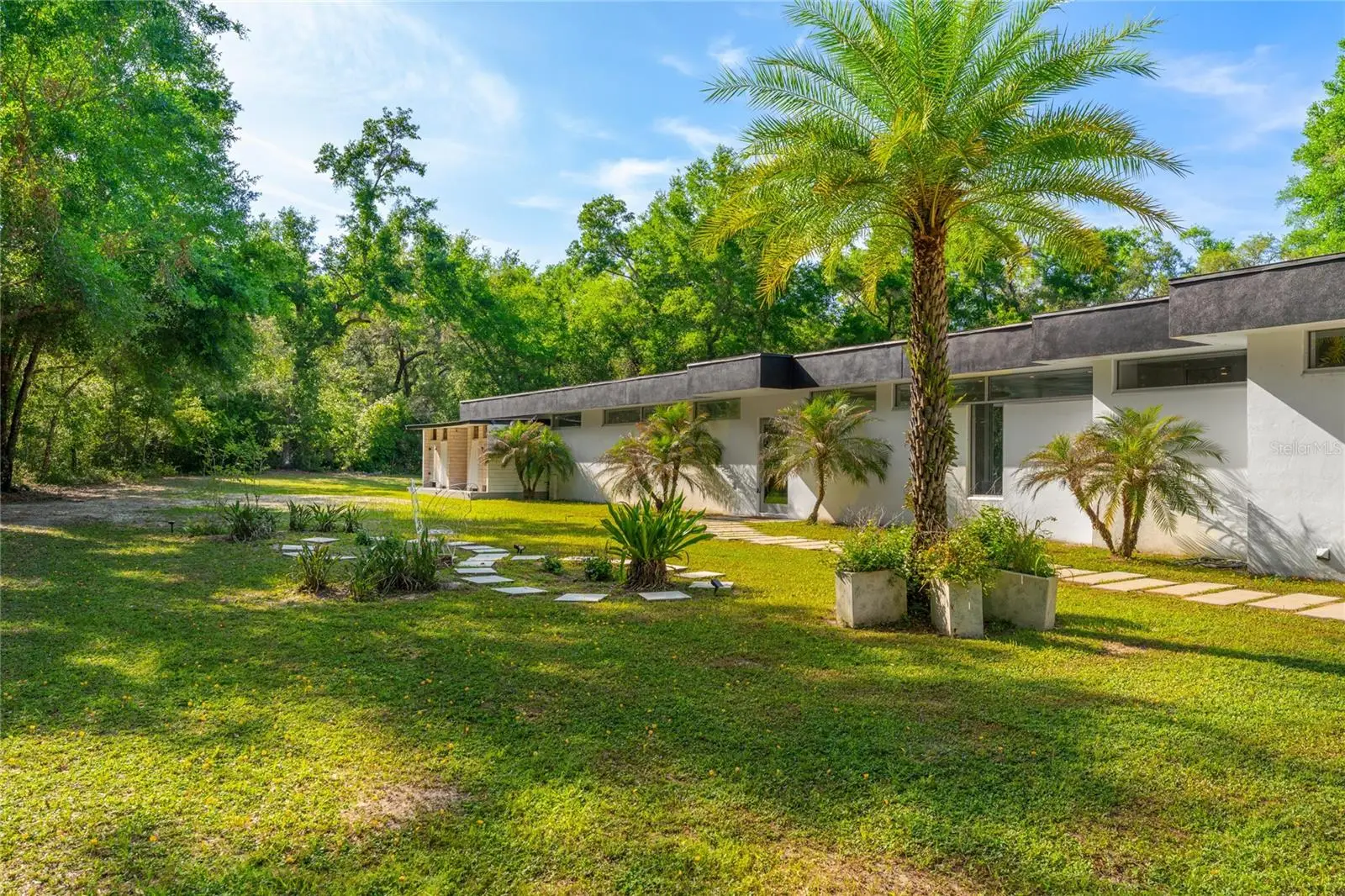 9600 New Hope Court, FL