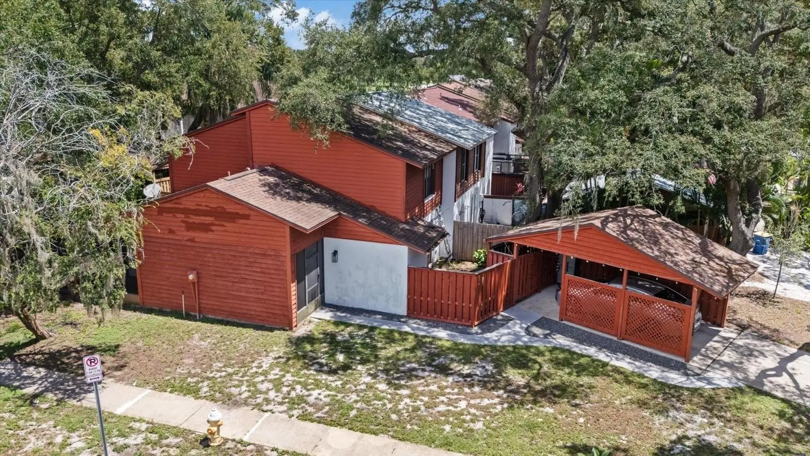 803 Fairwood Lane, FL