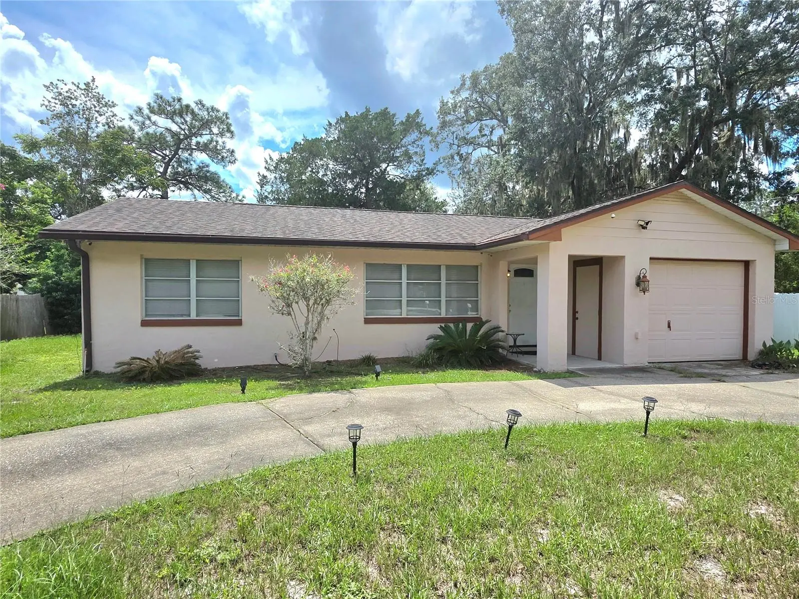 153 Highbanks Road, FL
