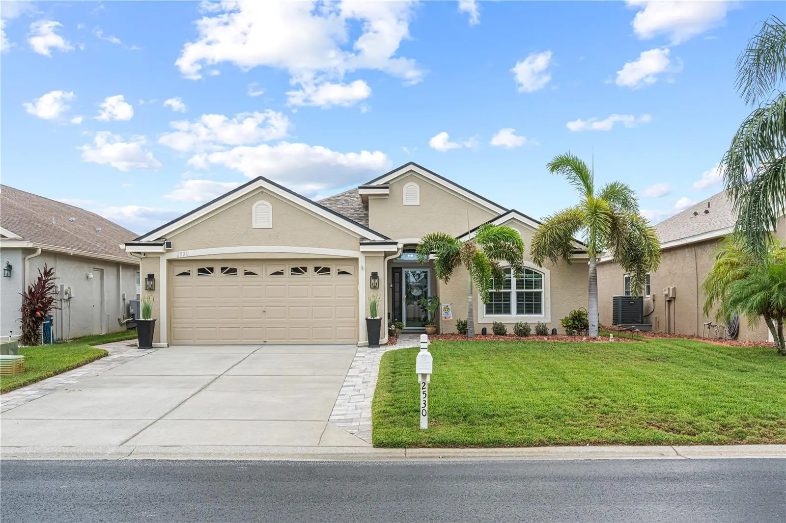 2530 Arrowpointe Drive, FL