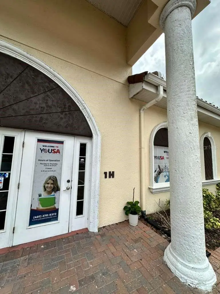 1507 Park Center Drive, FL