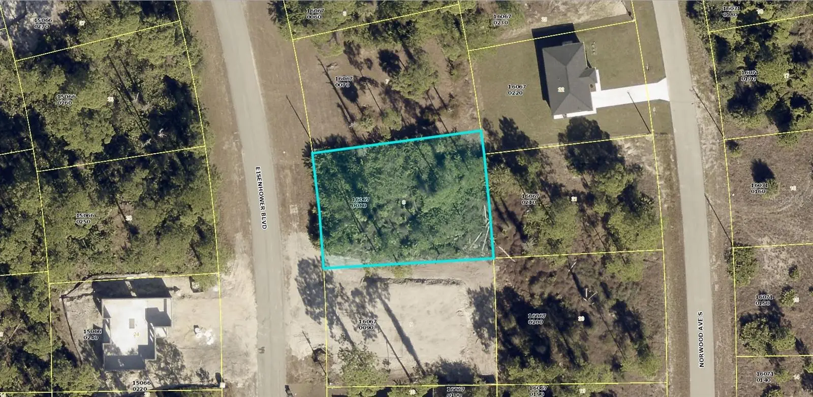 453 Eisenhower Boulevard, FL