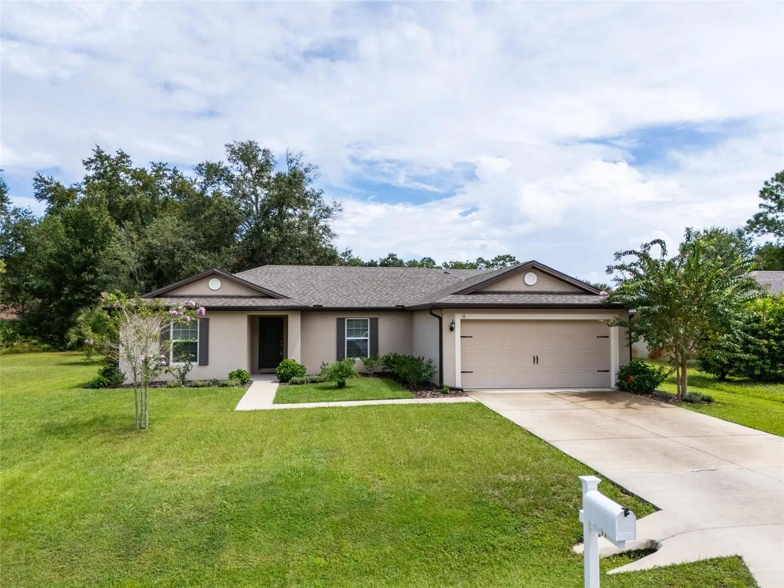 11 Prosperity Lane, FL