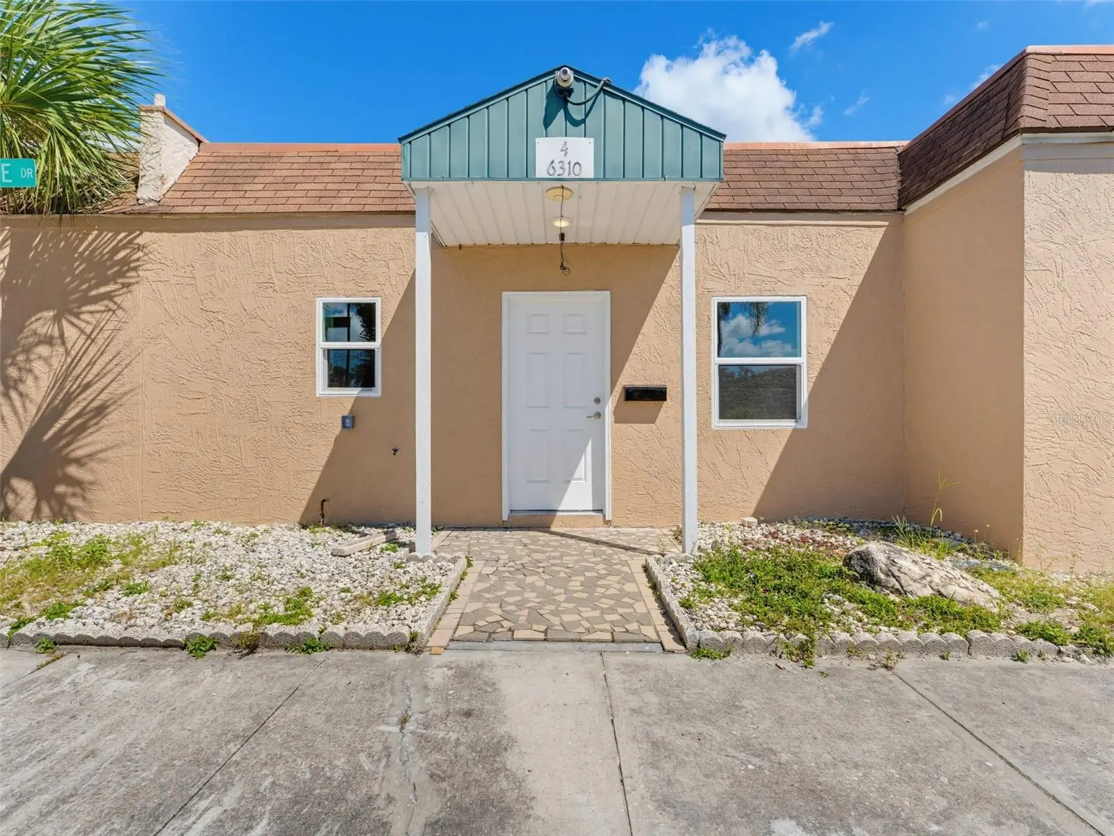 6310 Providence Circle, FL