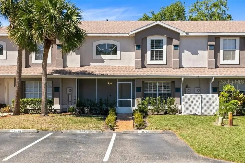 14642 Laguna Beach Circle, FL