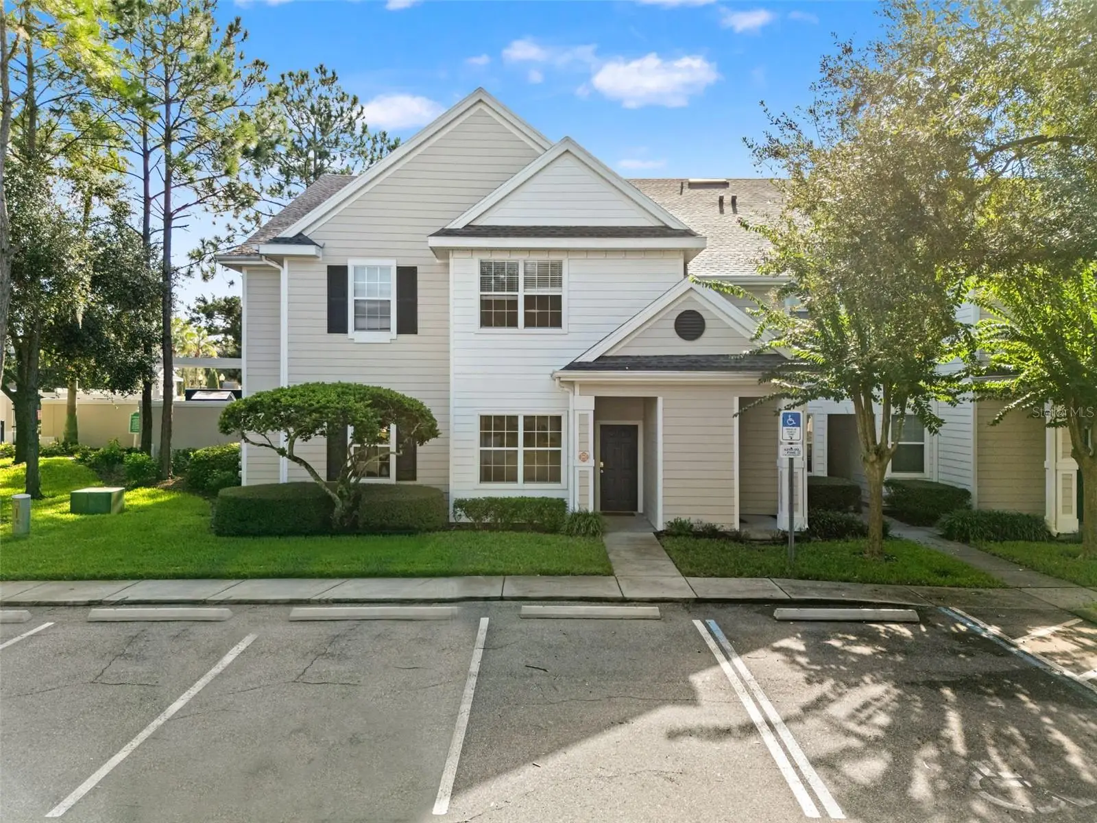 431 Southern Pecan Circle, FL