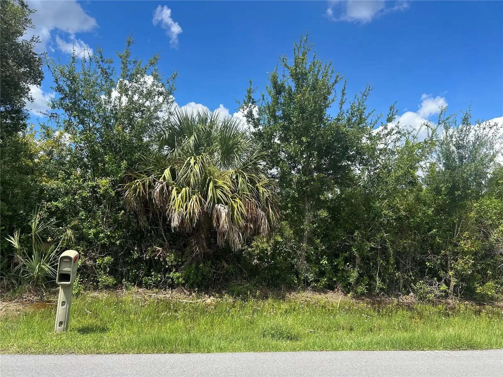 11152 Chalet Avenue, FL