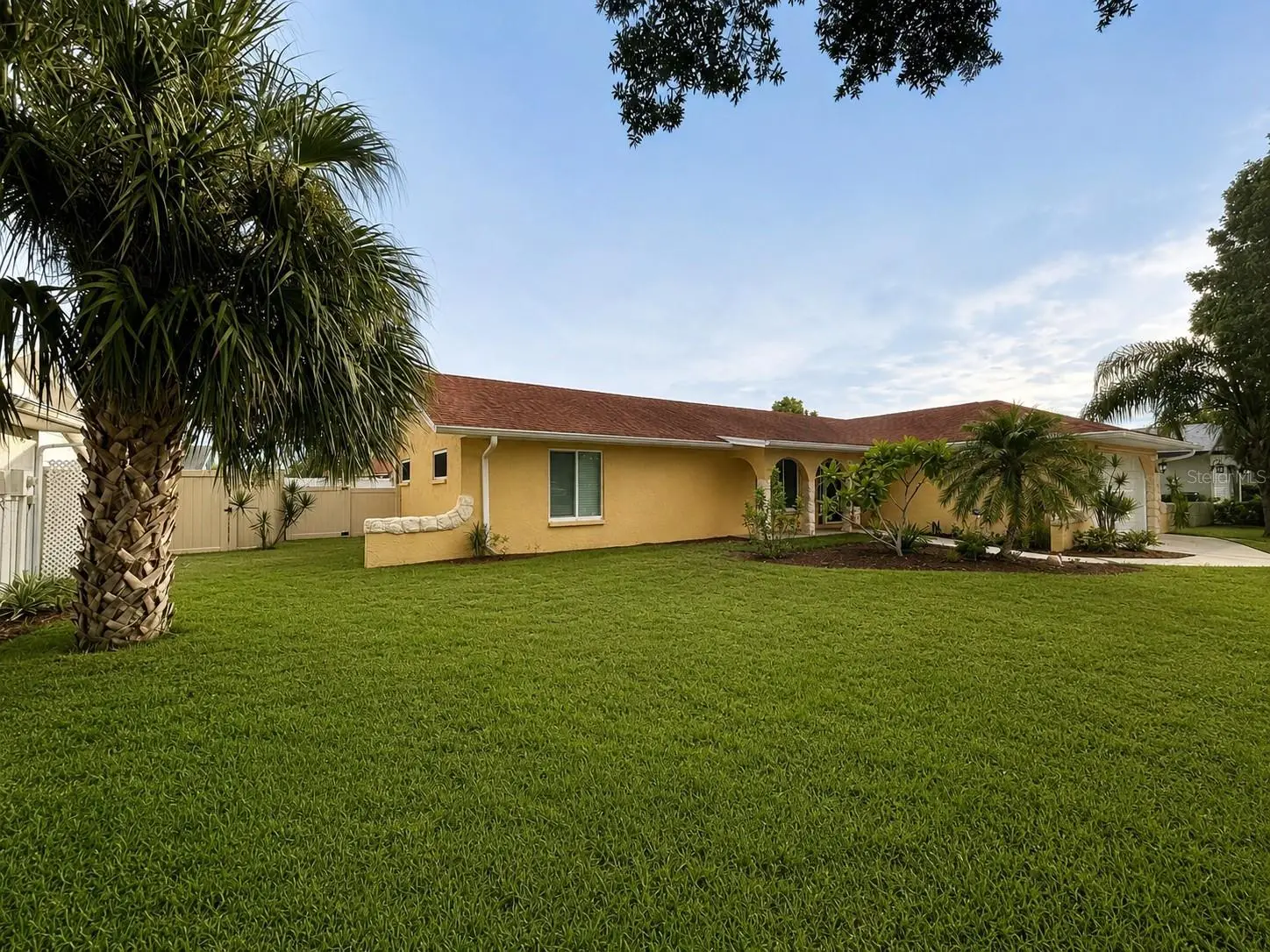 6007 9th Ave W, FL