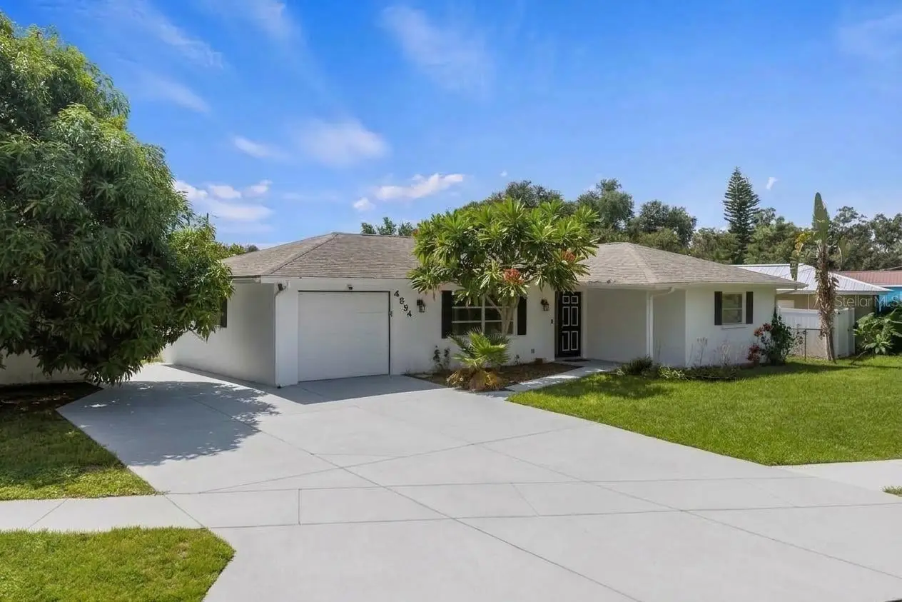 4594 Parnell Drive, FL