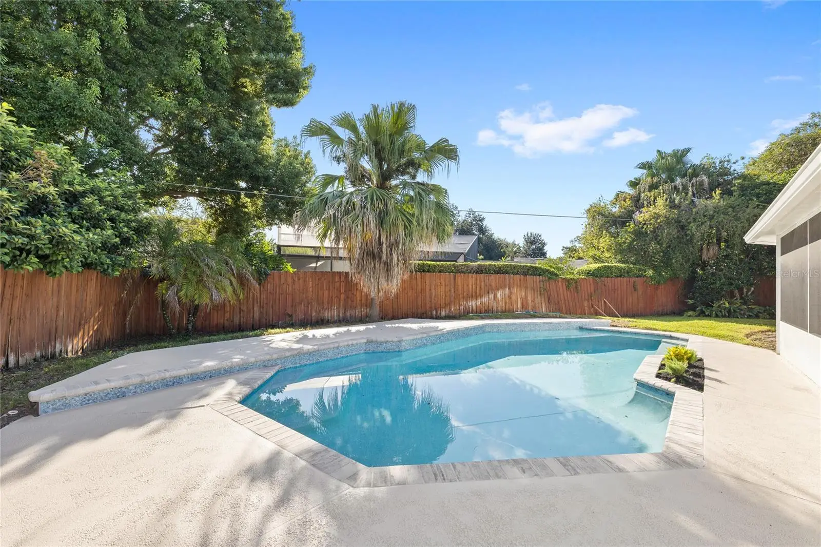 618 Blairshire Circle, FL