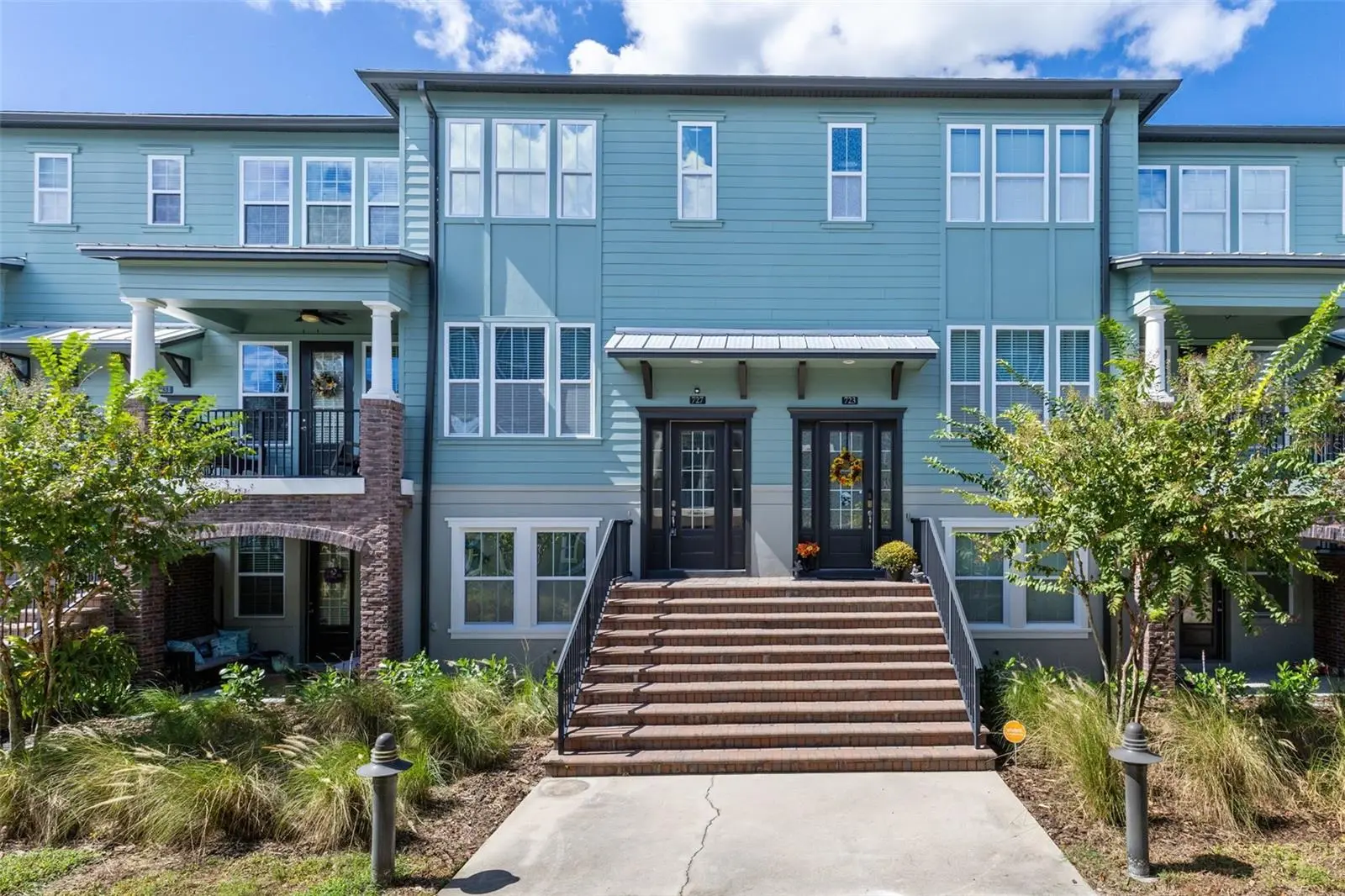 727 Catalonia Cove, FL