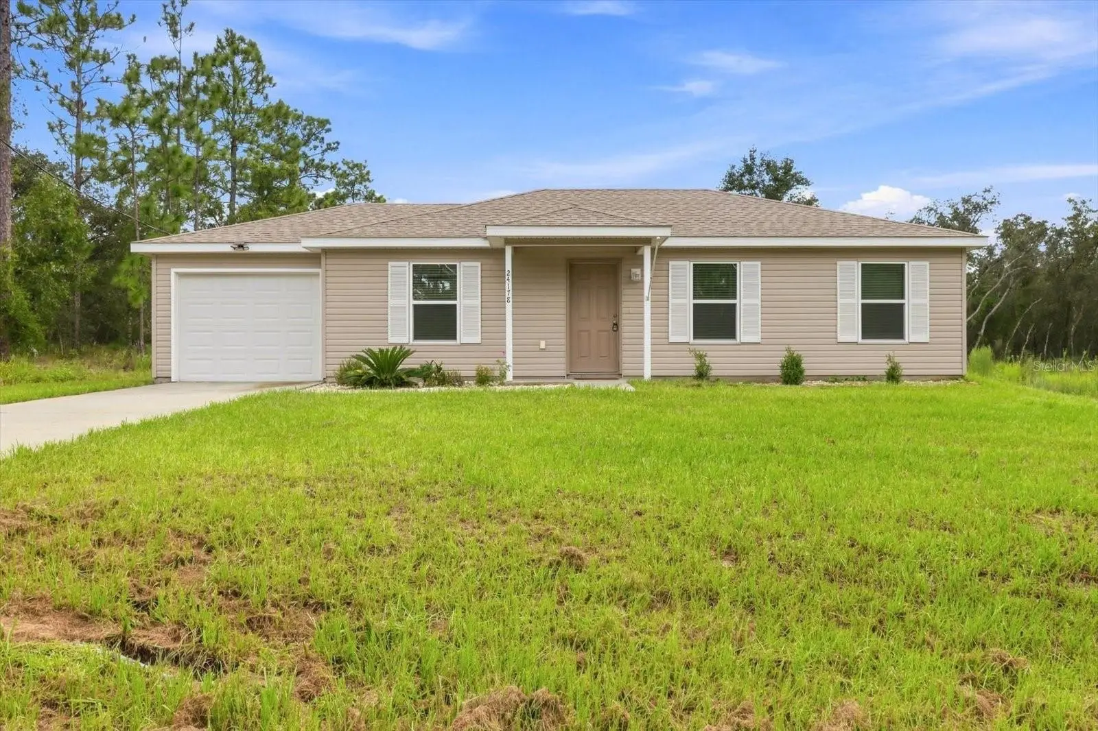 24178 Luna Avenue, FL