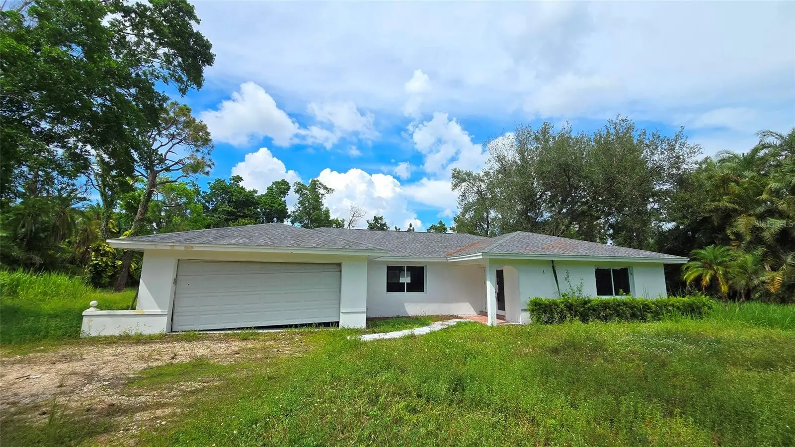 3689 Liberty Square, FL