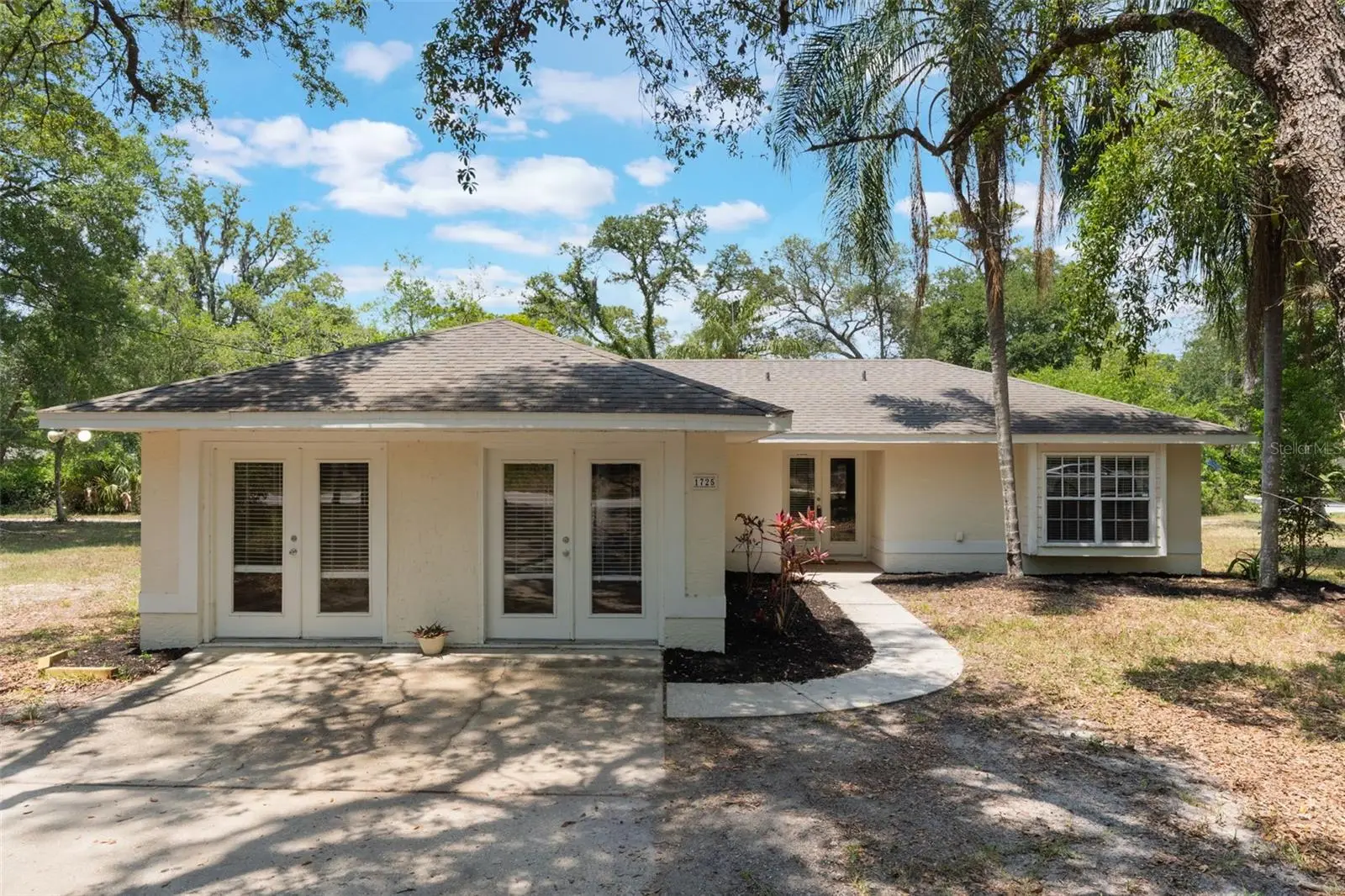 1725 14th Street, FL