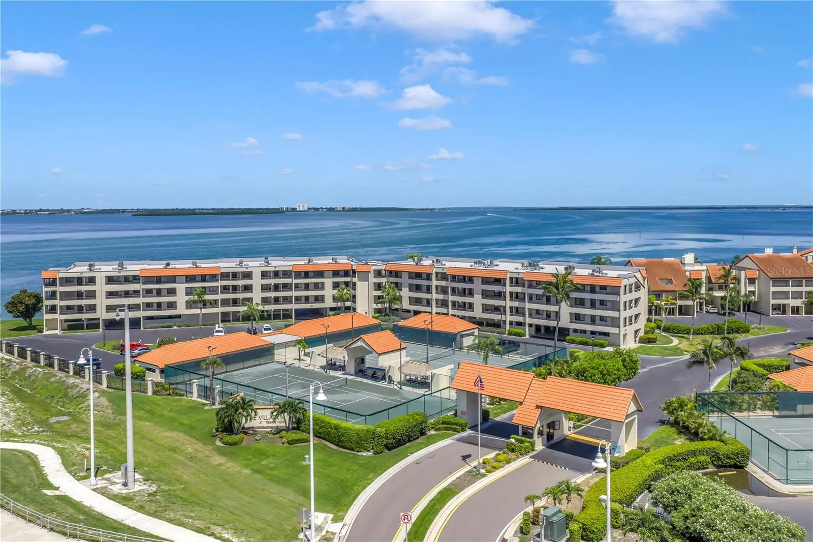 103 1st Street, FL
