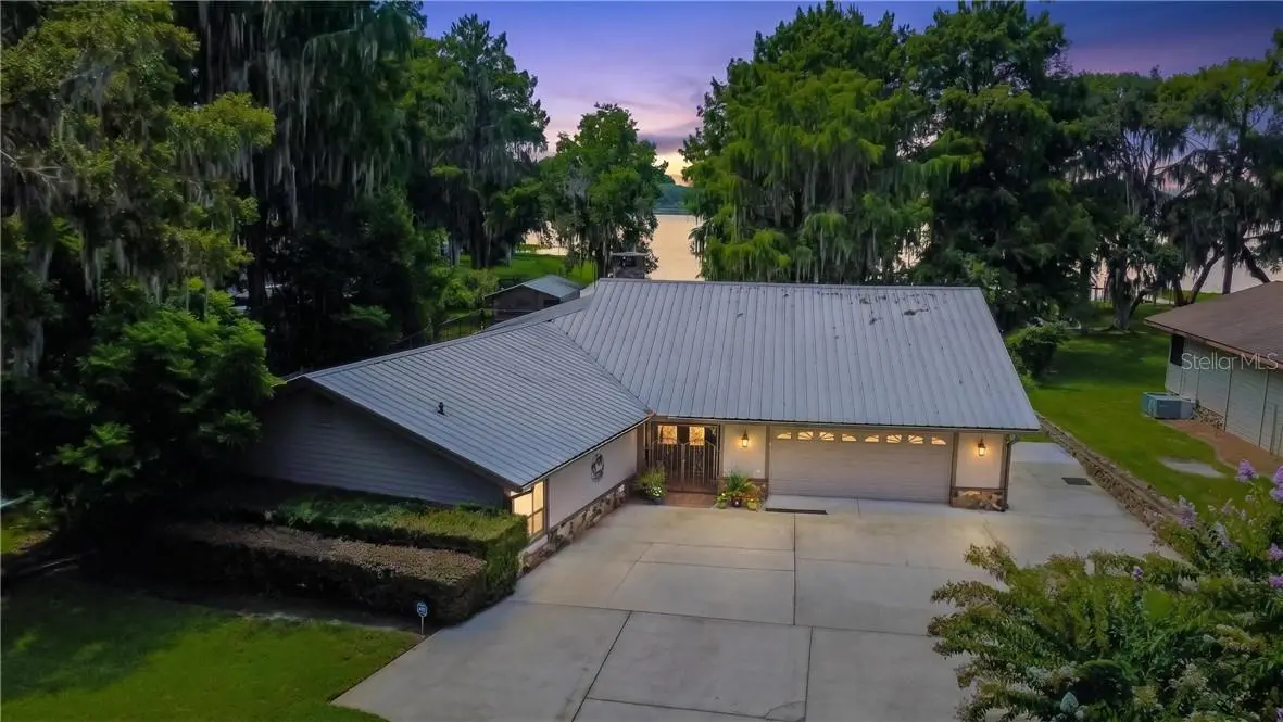 85 Hunting Lodge Drive, FL