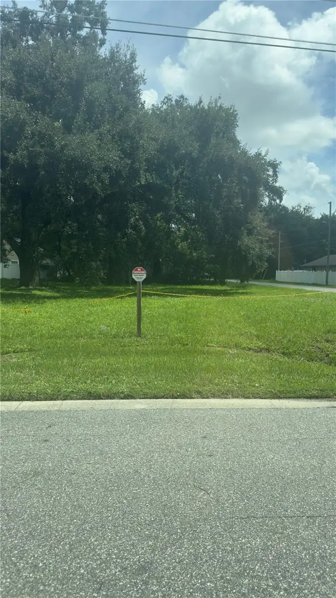 9523 2nd Avenue, FL