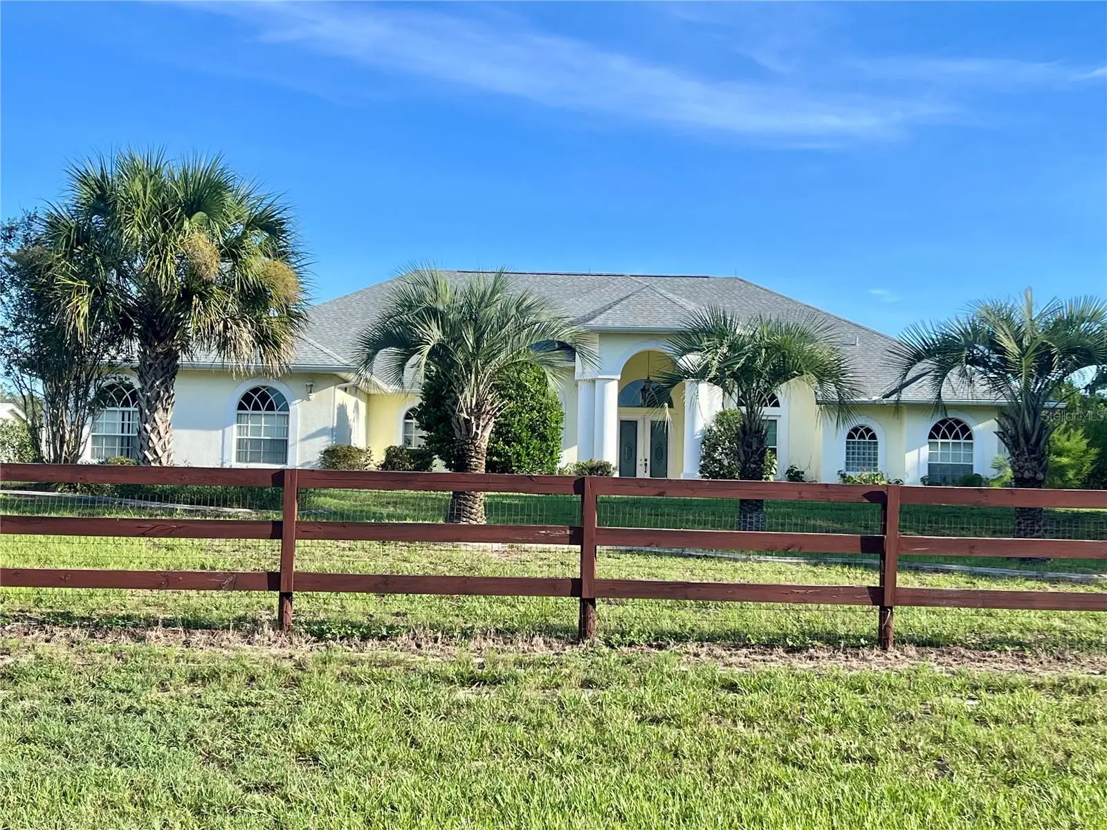 3920 Stirrup Drive, FL