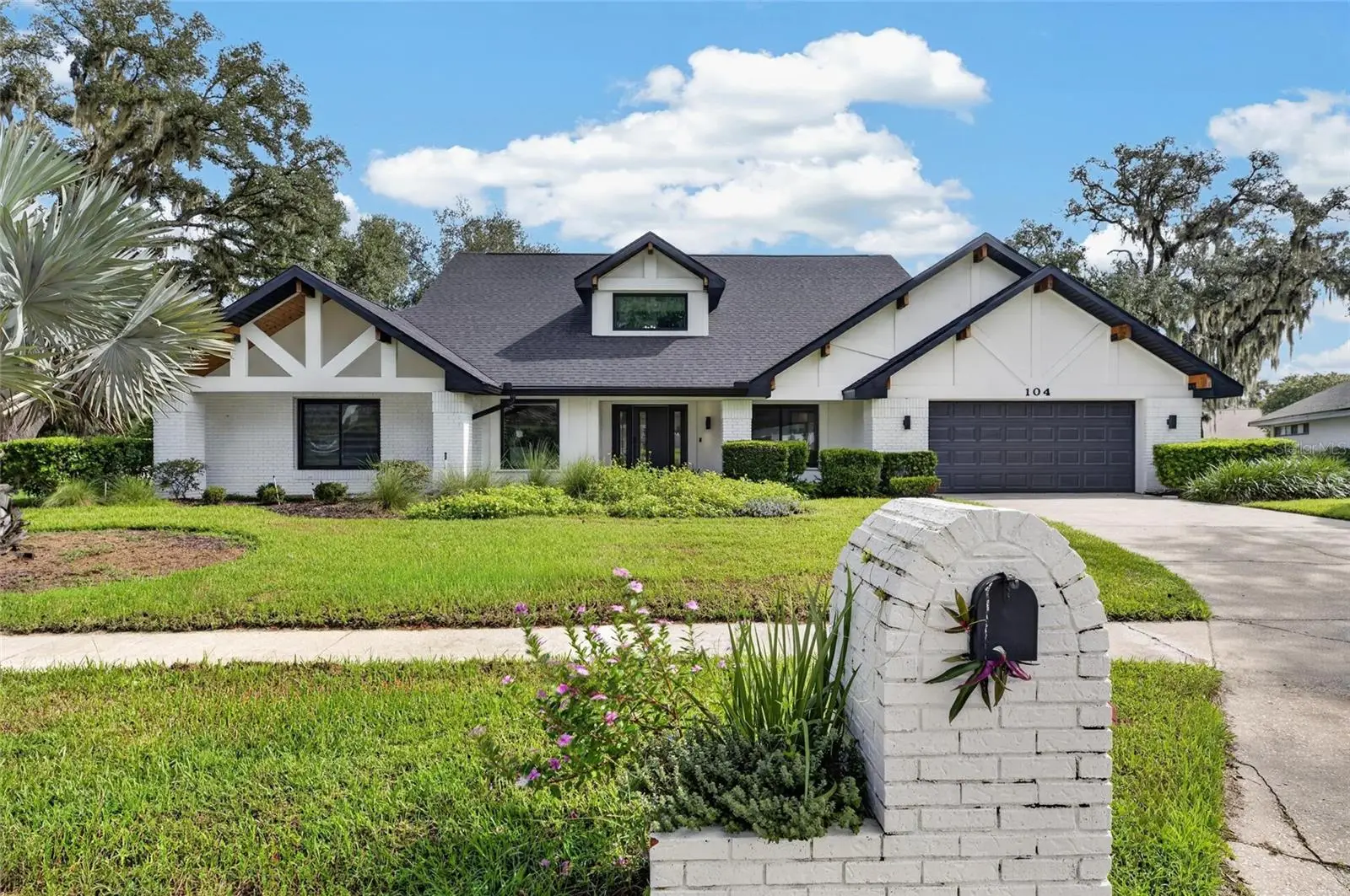 104 Barrington Drive, FL