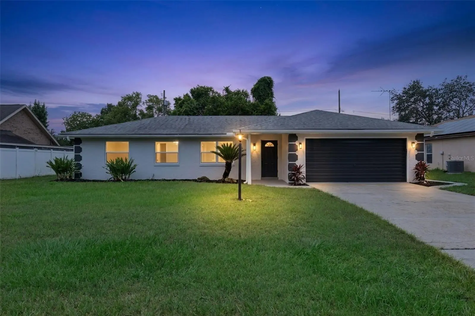 1102 Magdalena Avenue, FL