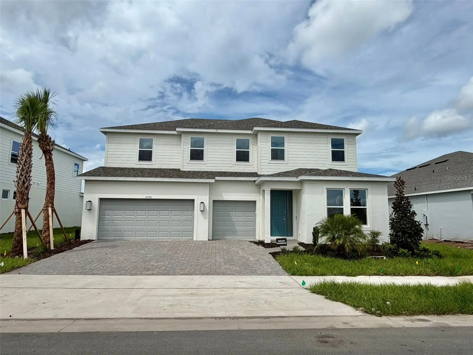 19350 Lochside Lane, FL