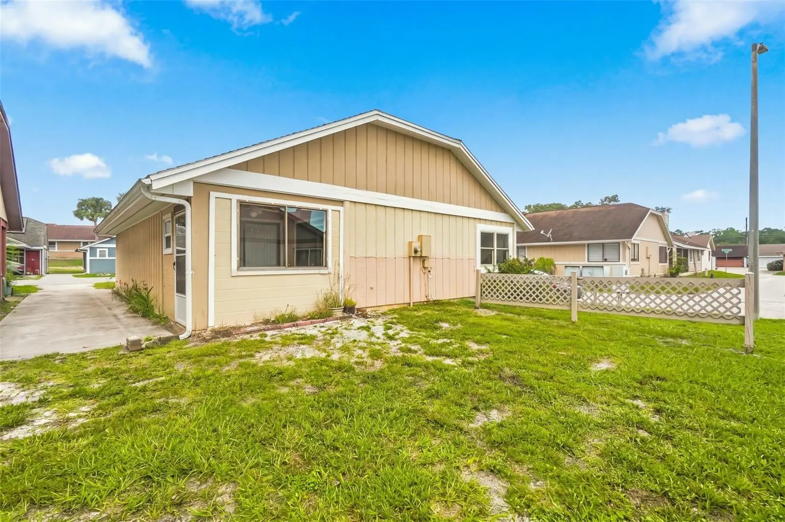754 Summerland Drive, FL