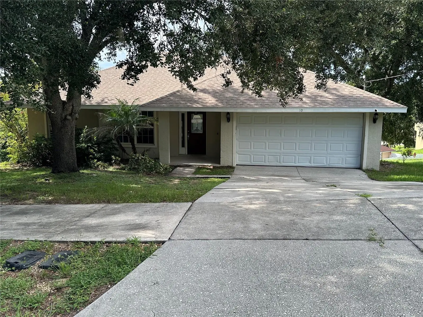10 Sunnyside Drive, FL