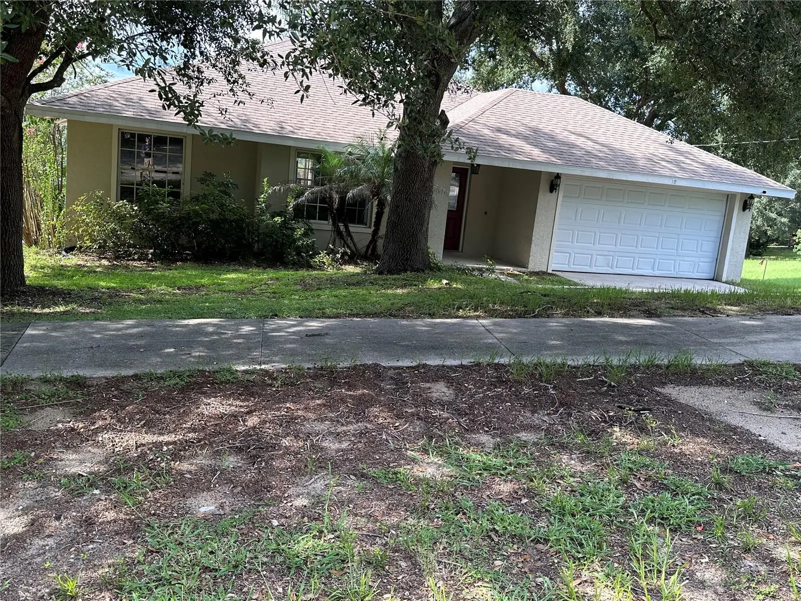 10 Sunnyside Drive, FL