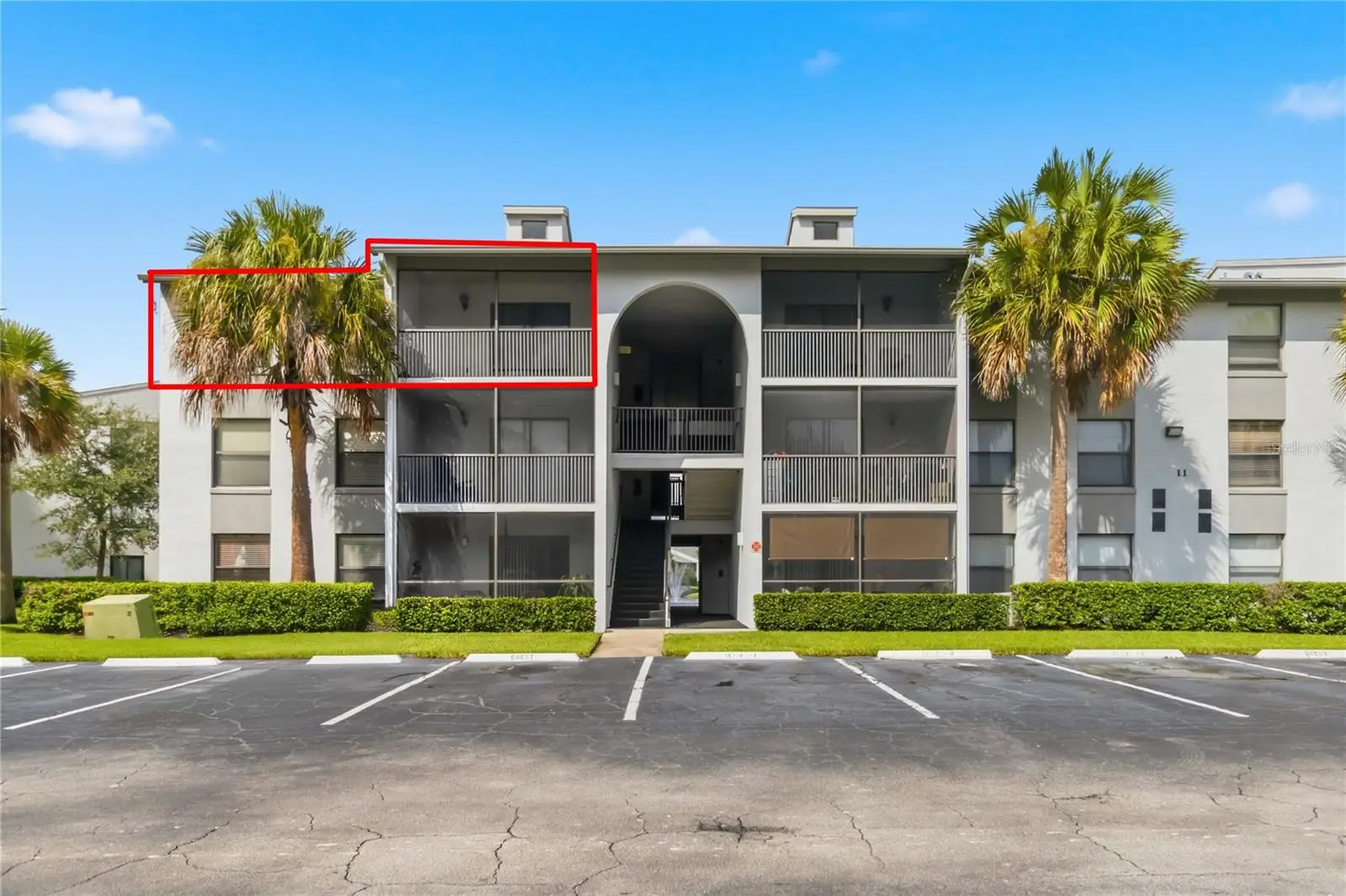 1131 Pine Ridge Circle, FL