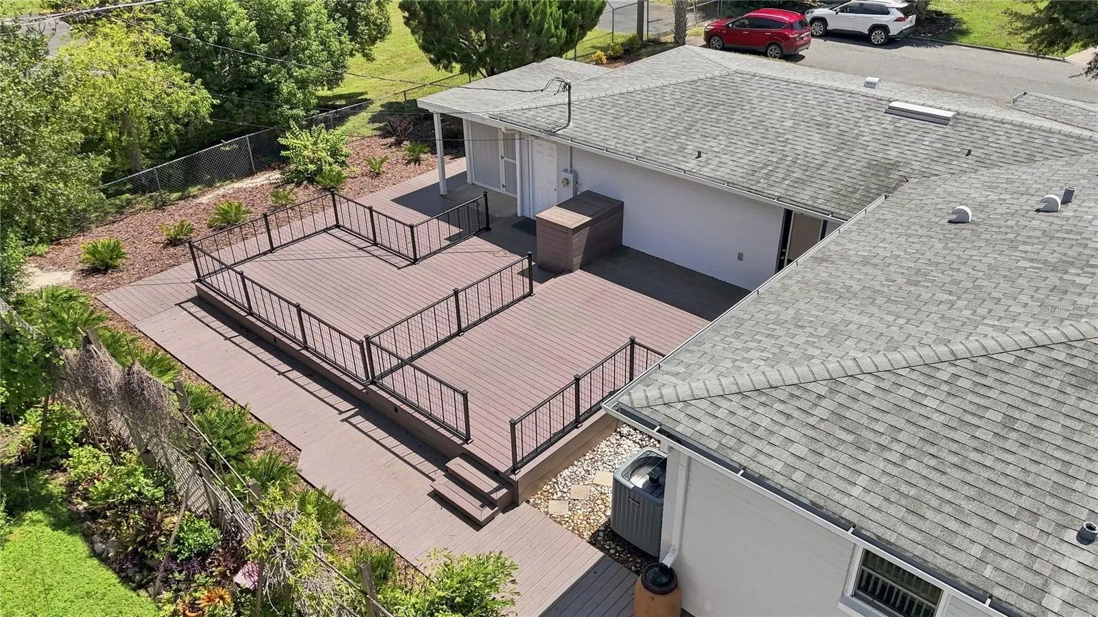 729 Tam O Shanter Drive, FL