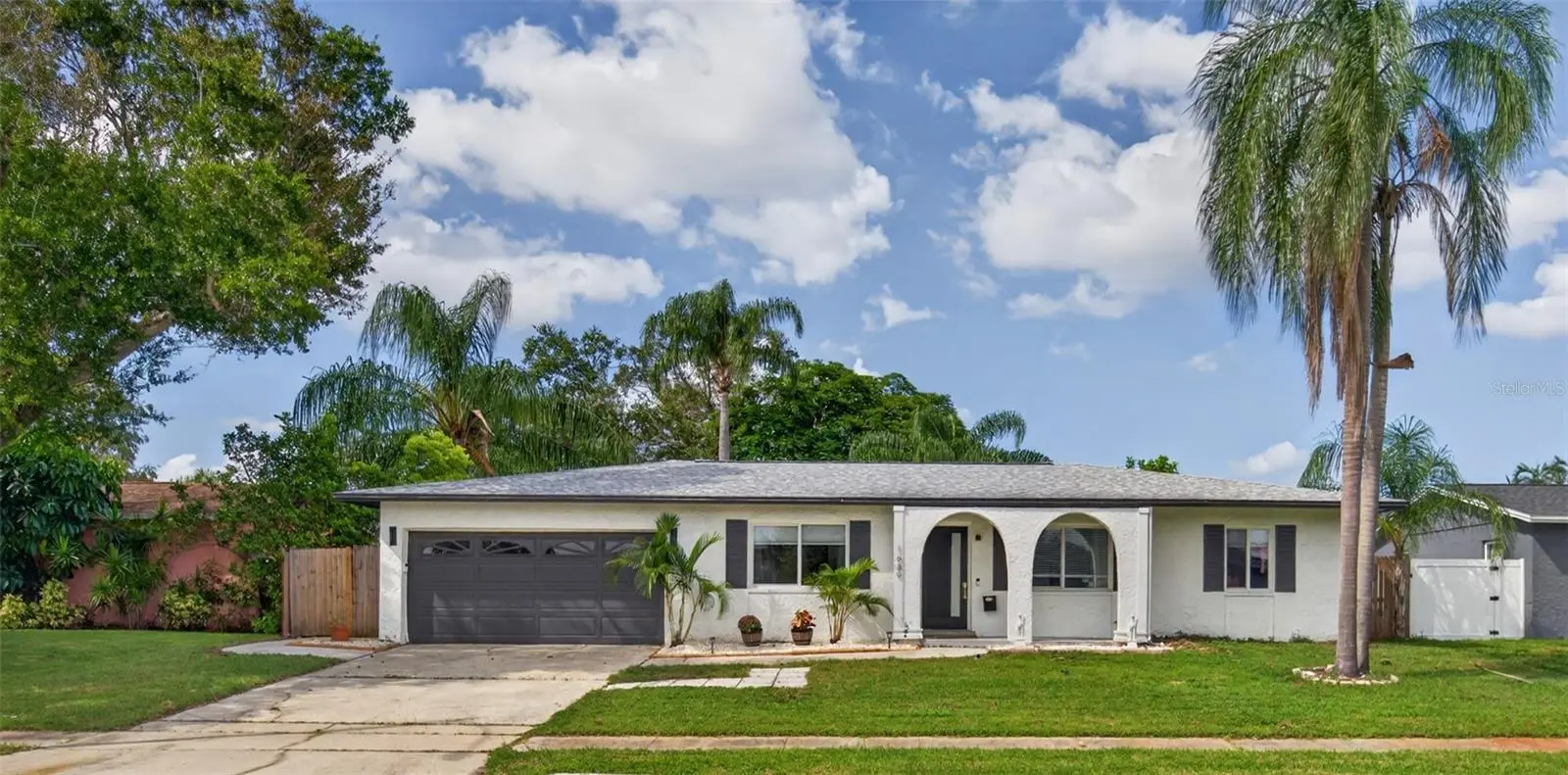 1689 Pennsylvania Avenue, FL