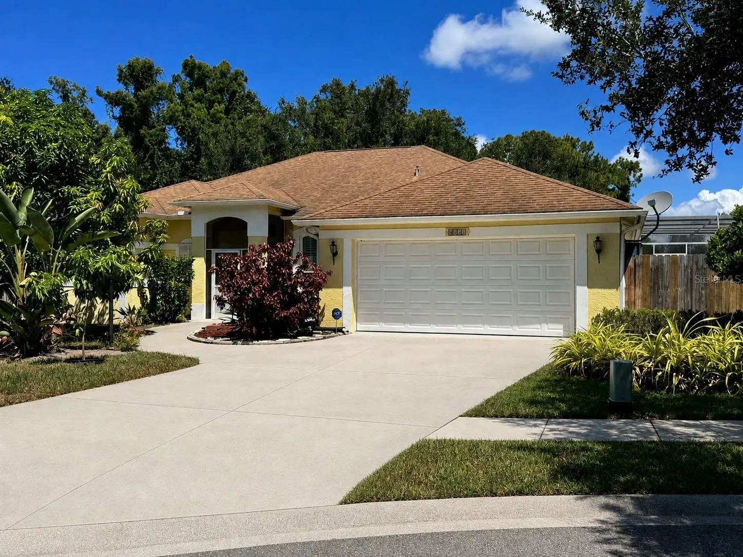 5631 Bent Oak Drive, FL
