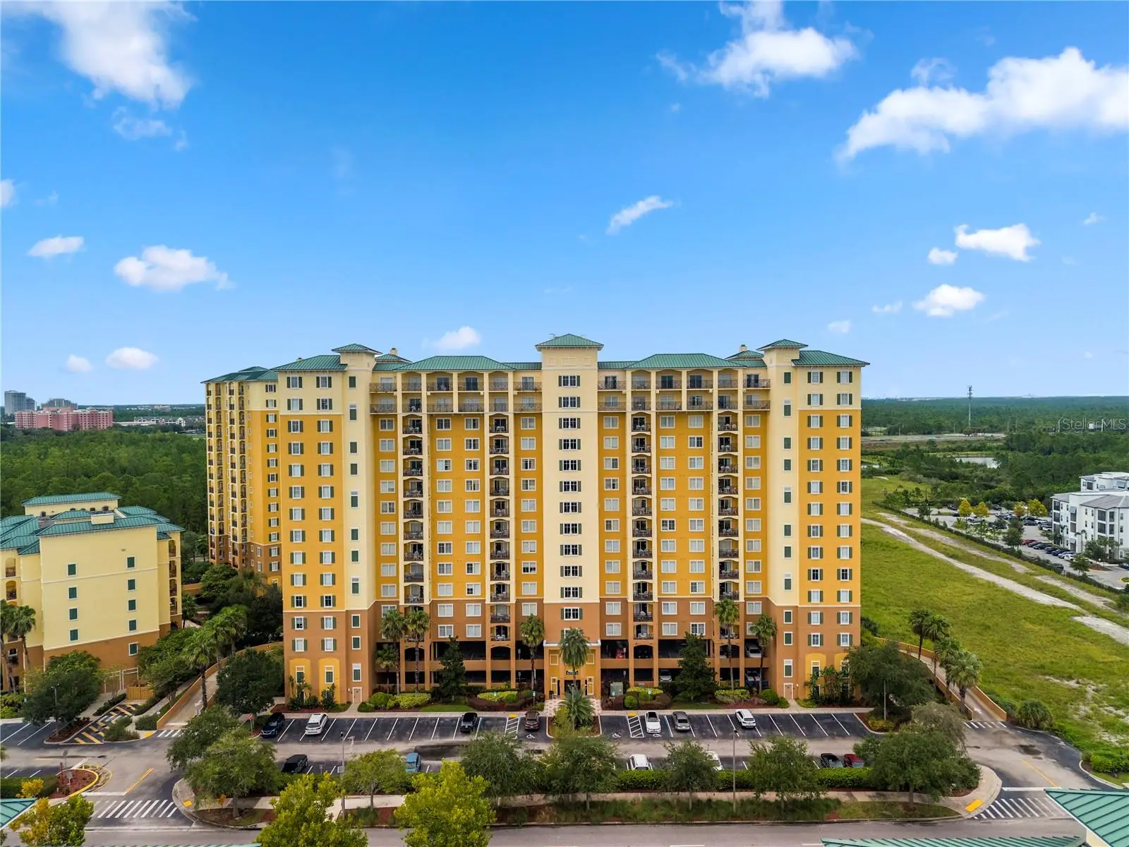 8101 Resort Village Dr, FL
