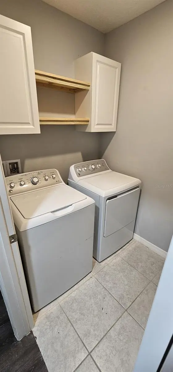 618 James Court, FL