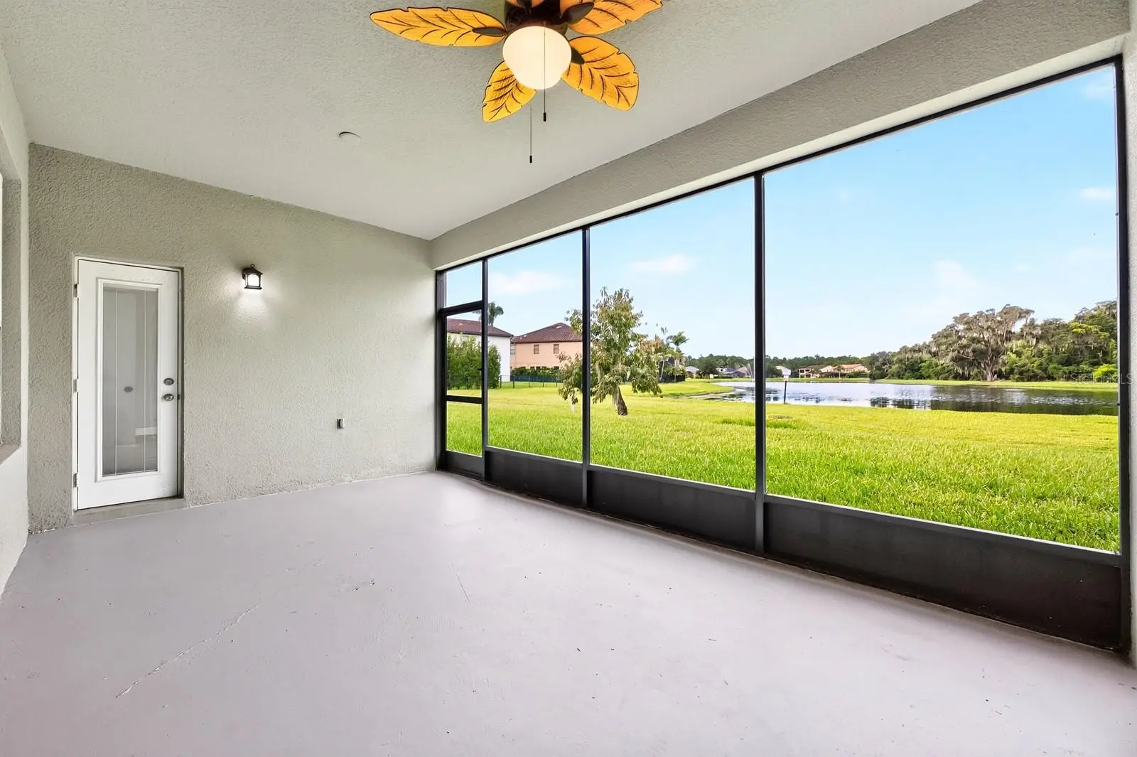 4946 Lazy Oaks Way, FL