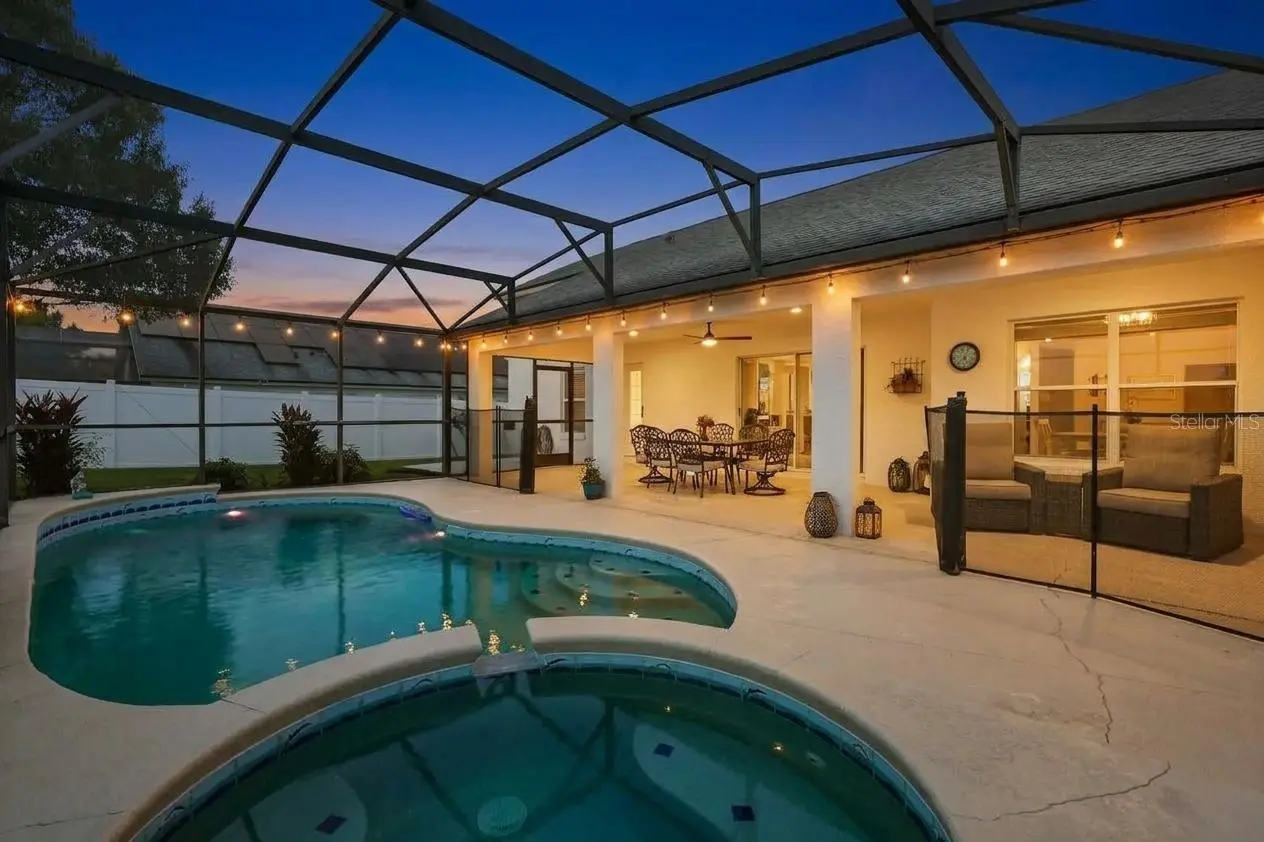 3015 Samosa Hill Circle, FL