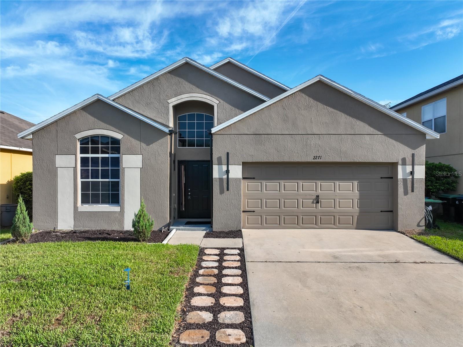 2271 Crystal Falls Way, FL