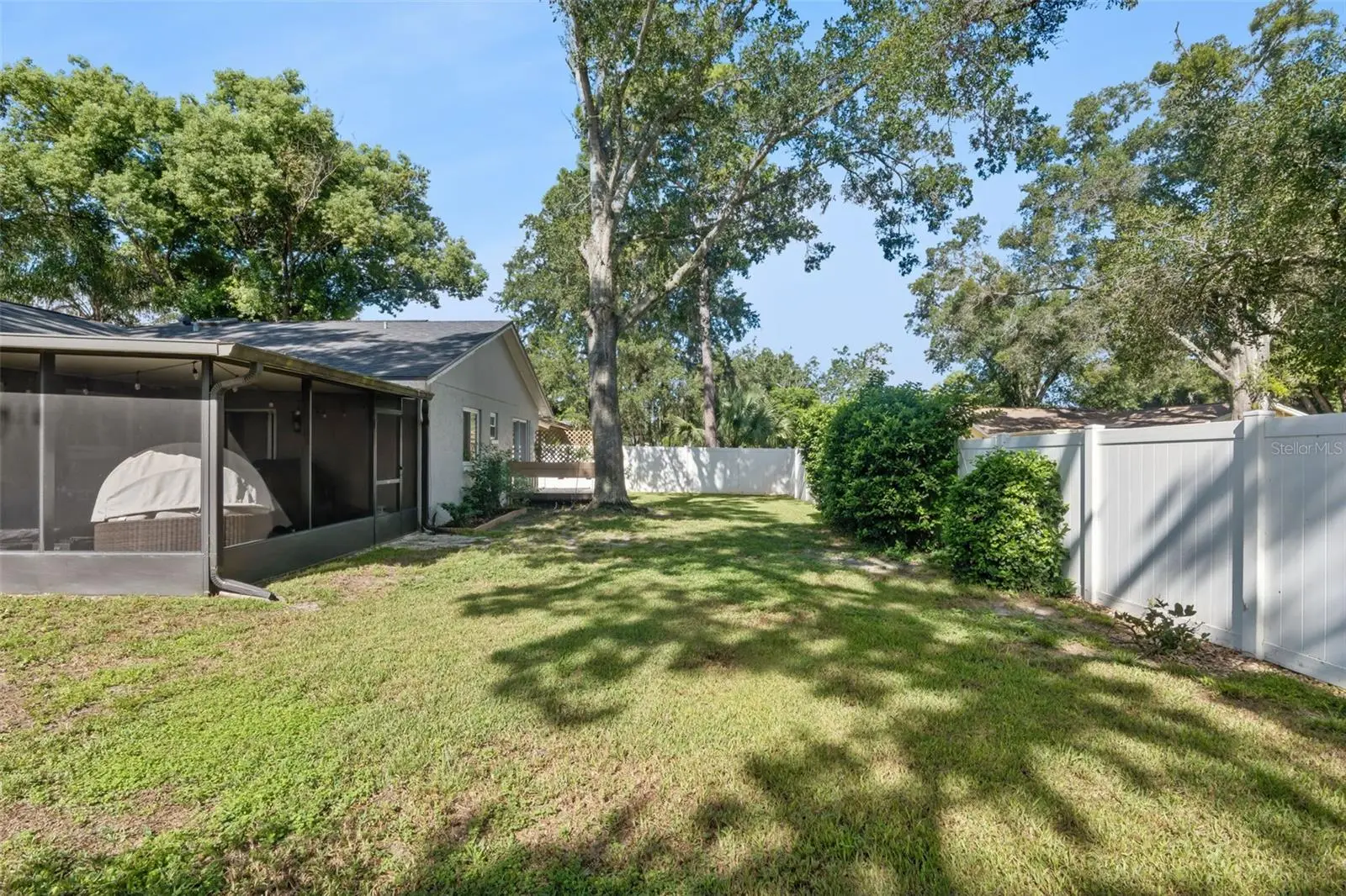 167 Holderness Drive, FL
